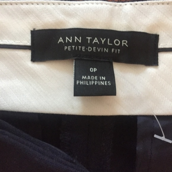 Ann Taylor Devin Fit Petite pants in 0 Petite - Picture 3 of 4